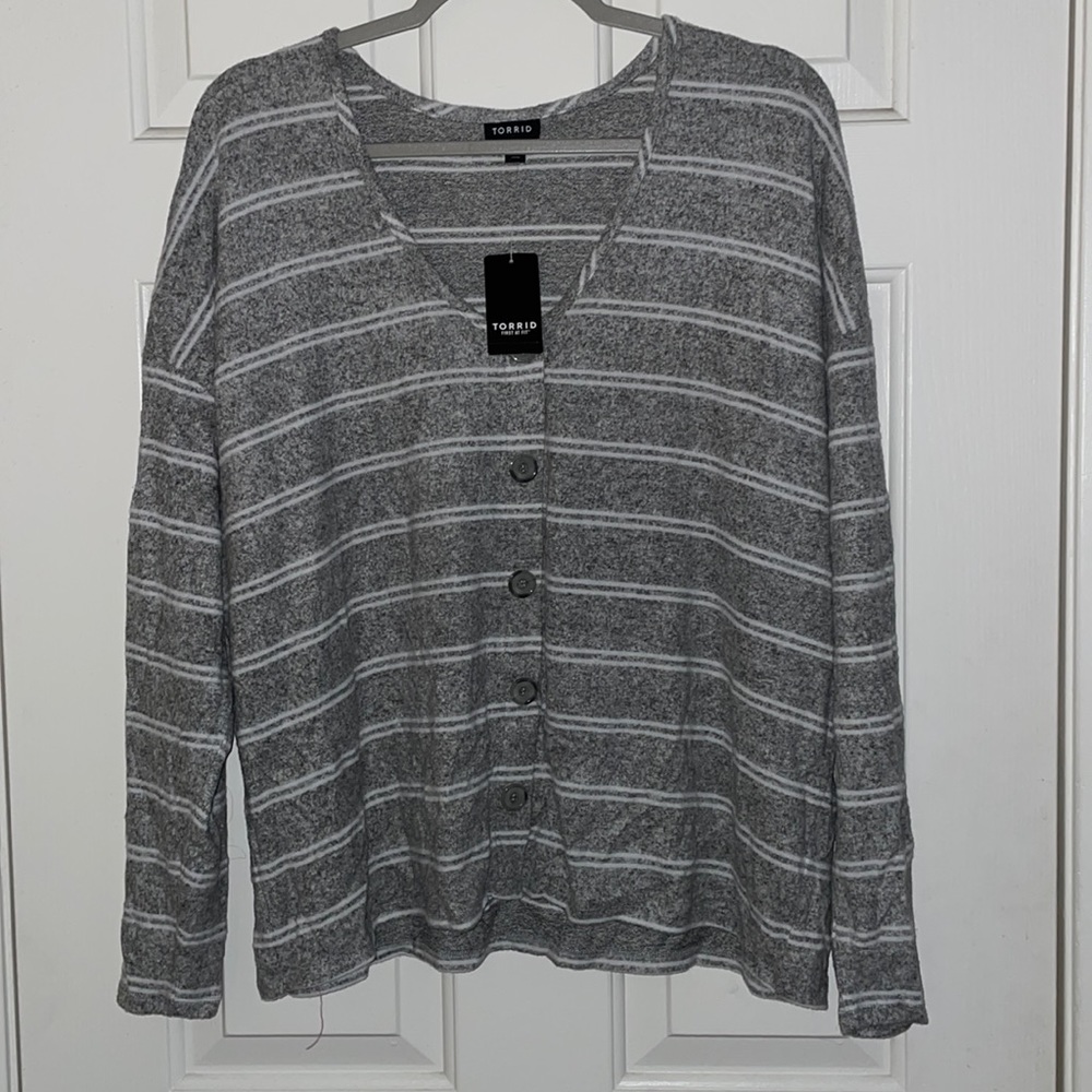 TORRID Grey & White Stripe Hacci Sweater NWT 🤍